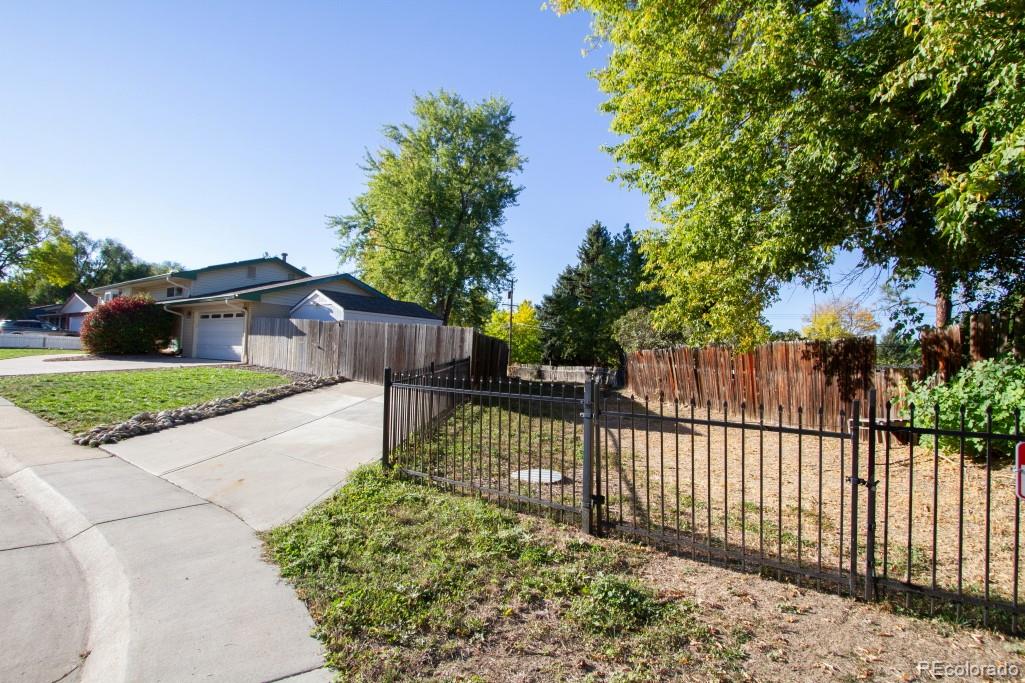 6459 Iris Street Arvada CO 80004 | MLS #9722256 Image 2