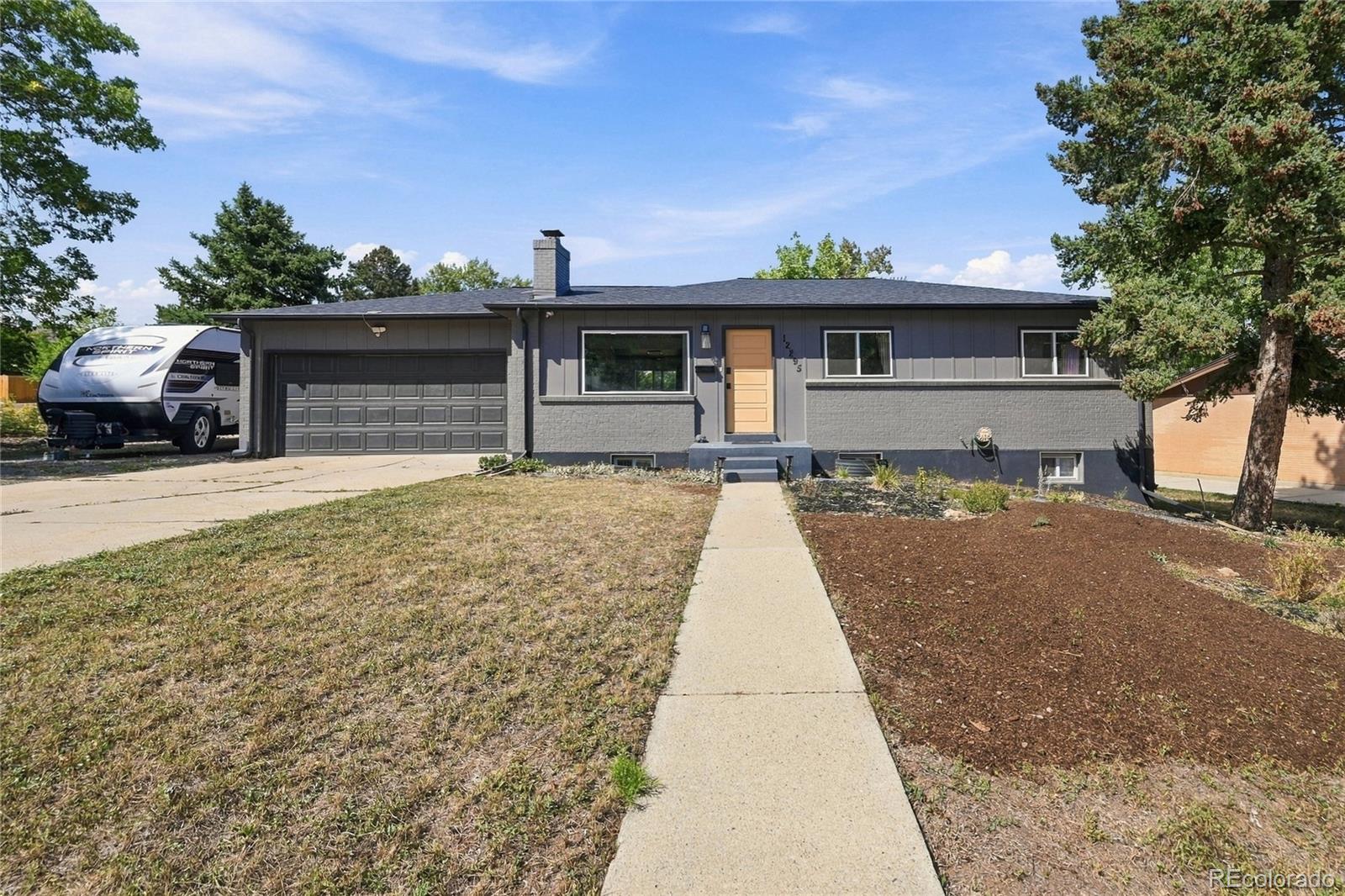 12295 W Ohio Place Lakewood CO 80228 | MLS #9725212 MLS #9725212 image #0