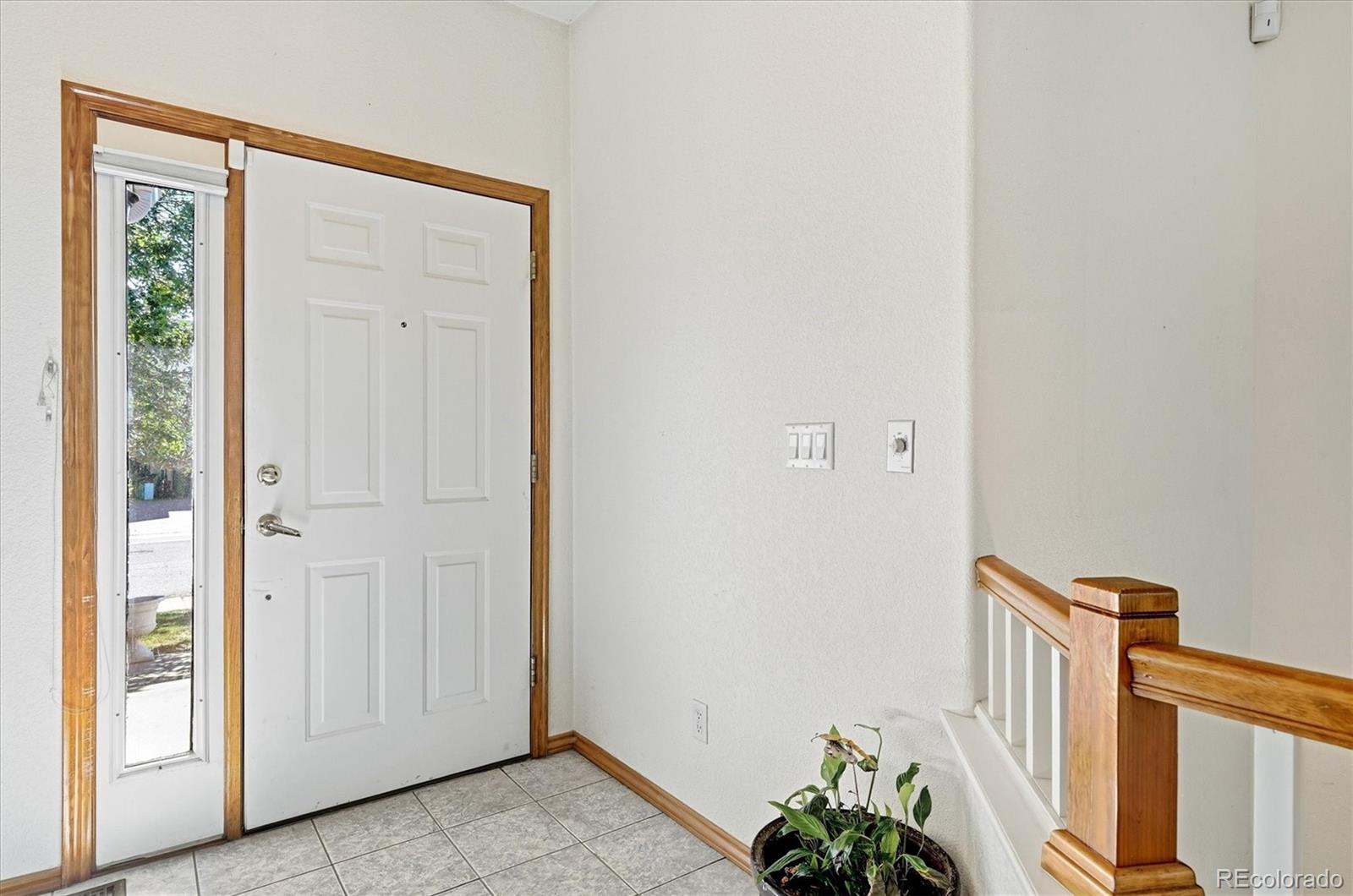 9103 W Capri Avenue Littleton CO 80123 | MLS #9760459 Image 3