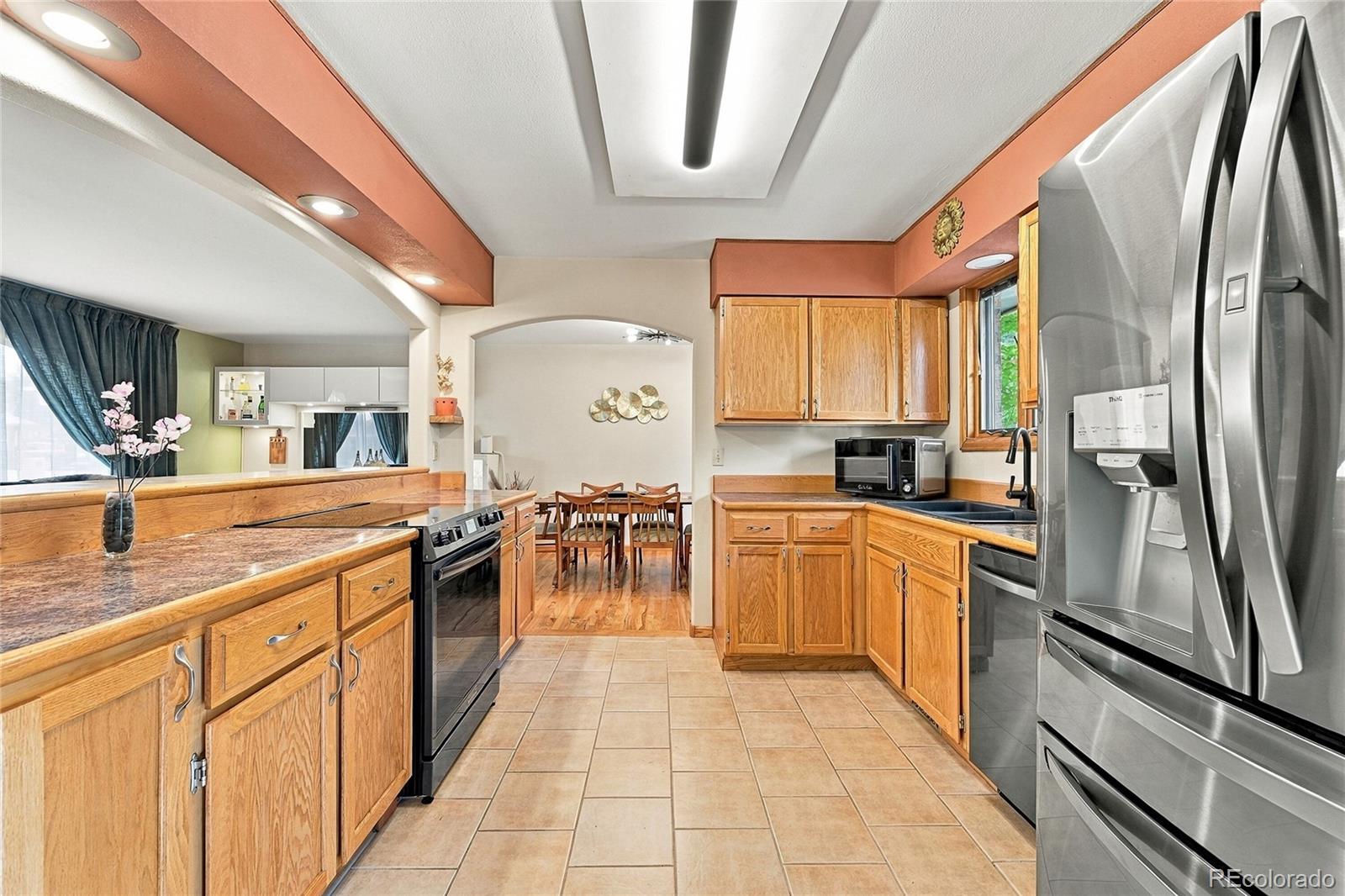 5319 W Roxbury Place Littleton CO 80128 | MLS #9832567 Image 2