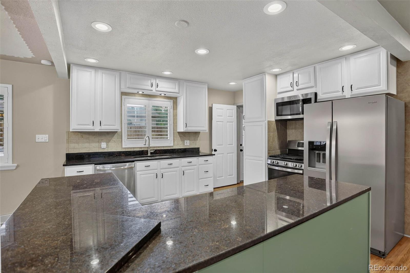 6422 Independence Street Arvada CO 80004 | MLS #9884246 Image 1