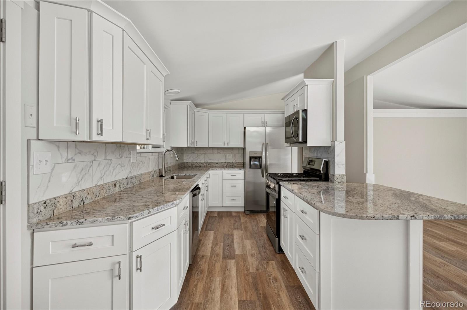 2340 S Newton Street Denver CO 80219 | MLS #9924624 Image 3