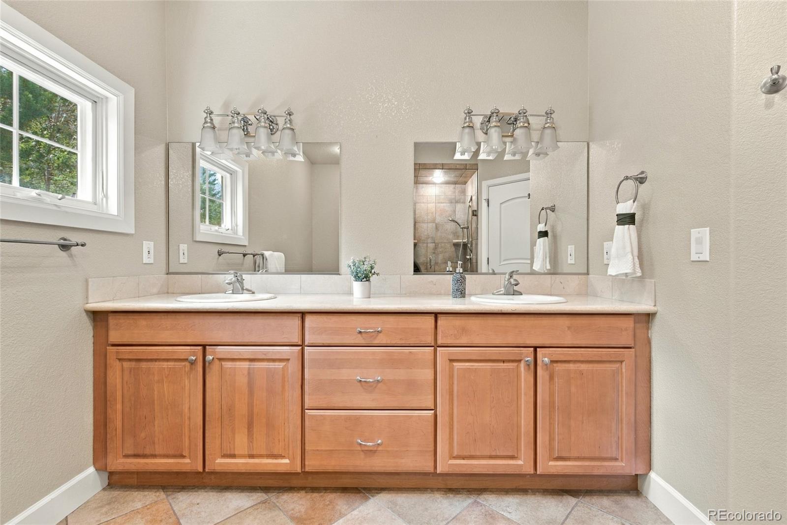 MLS #REC2209485 image #37