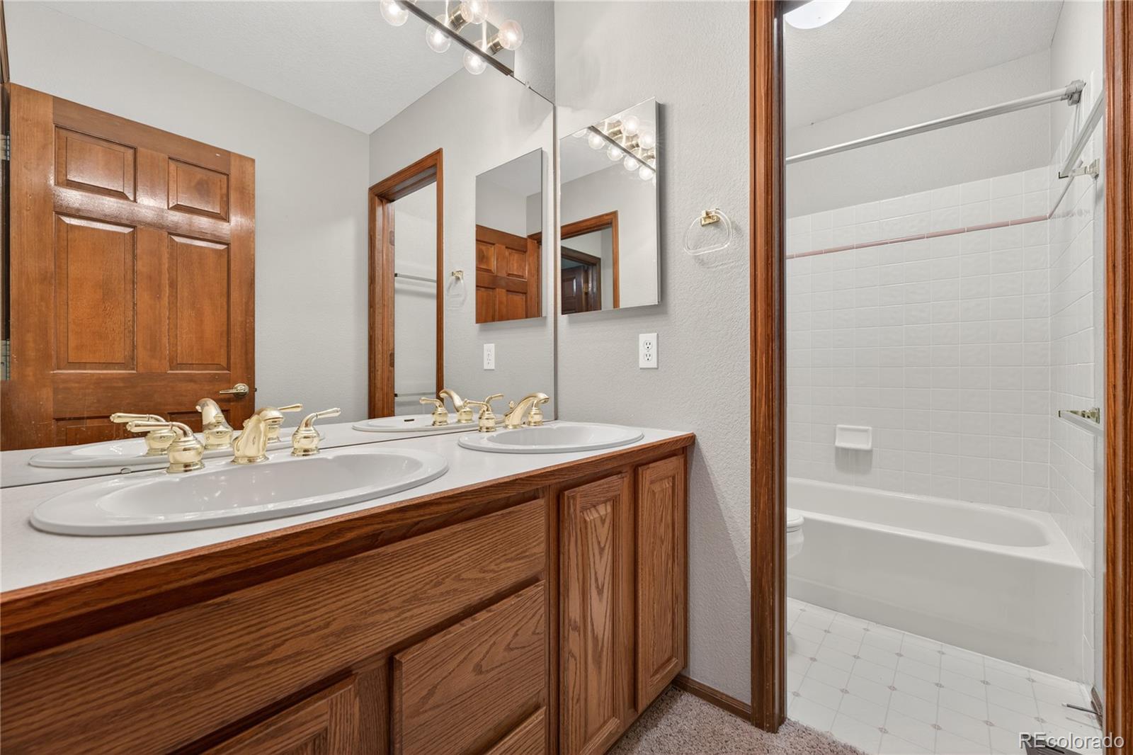 9823 Pebble Beach Lane Lone Tree CO 80124 MLS #REC5106231 Image 21