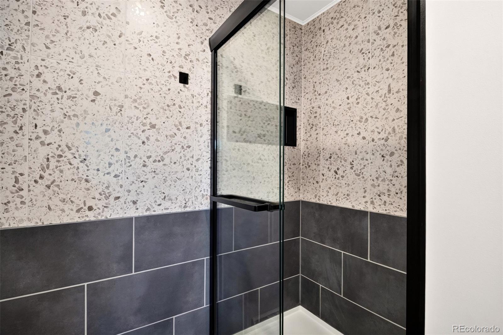 16333 E 7th Drive Aurora CO 80011 | MLS #REC8019585 Image 23