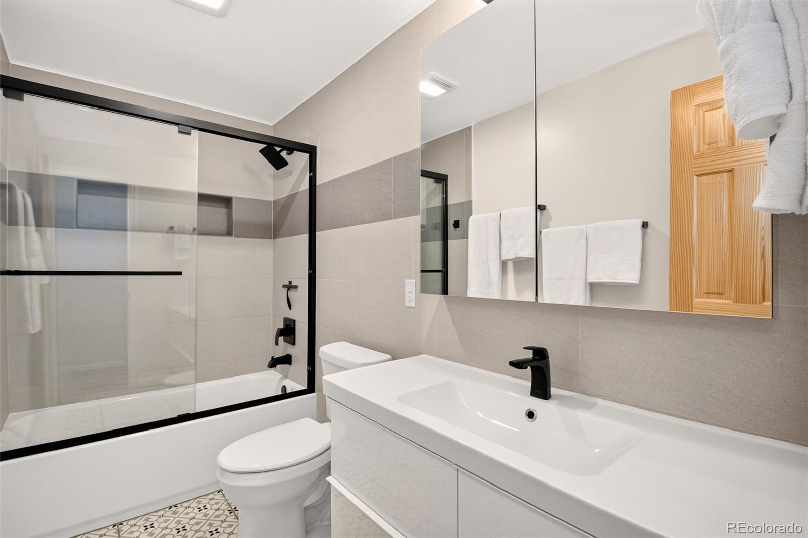 16333 E 7th Drive Aurora CO 80011 | MLS #REC8019585 Image 28