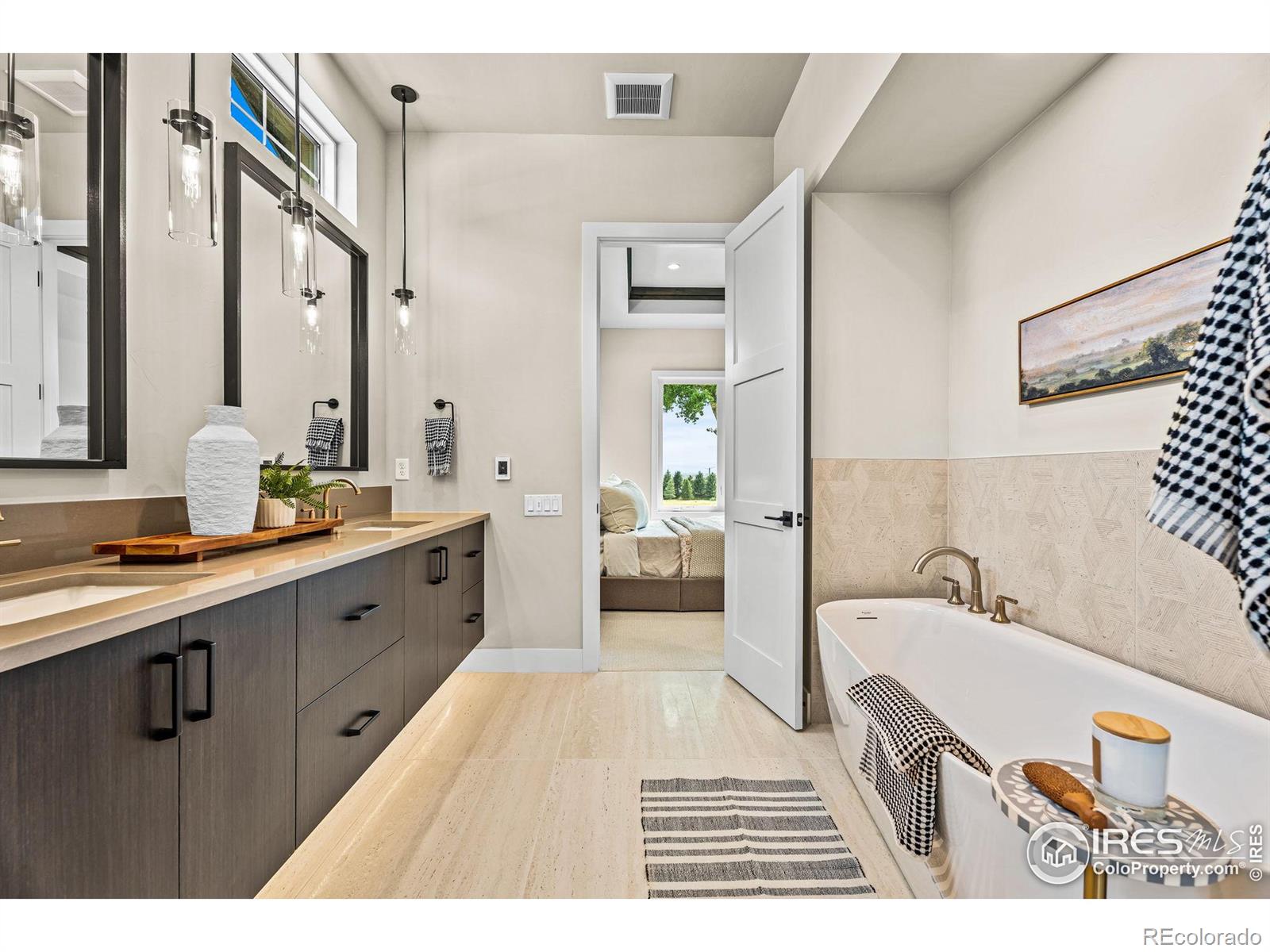 MLS #RECIR1042236 image #16