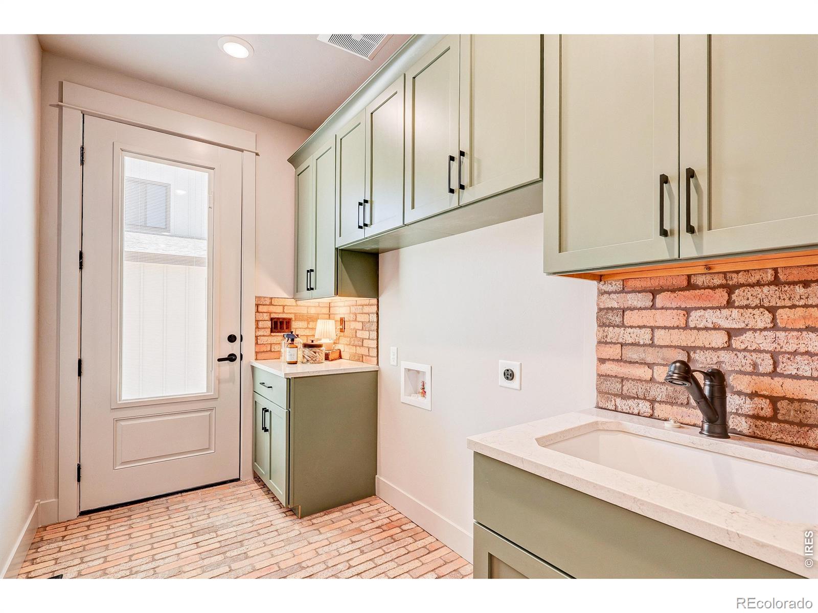 MLS #RECIR1059773 image #27