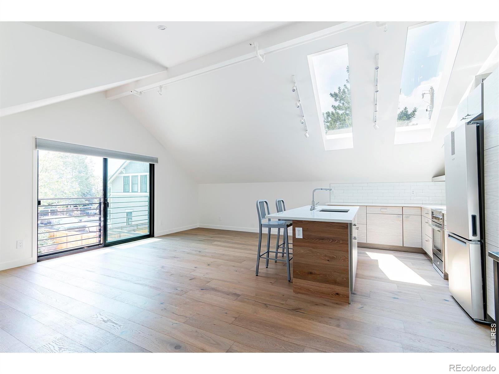 MLS #RECIR1063382 image #46
