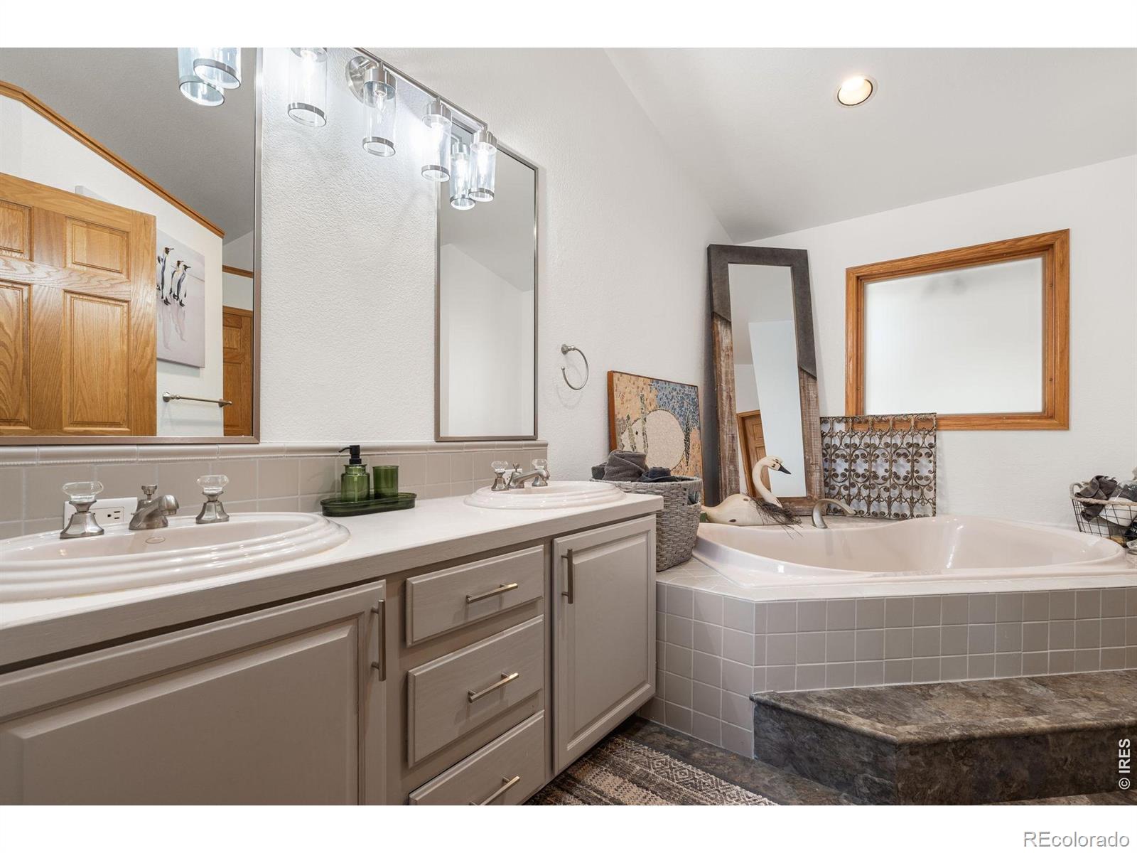 MLS #RECIR1063430 image #13