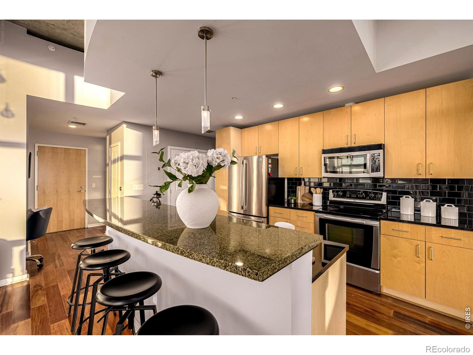 MLS #RECIR1064177 image #17