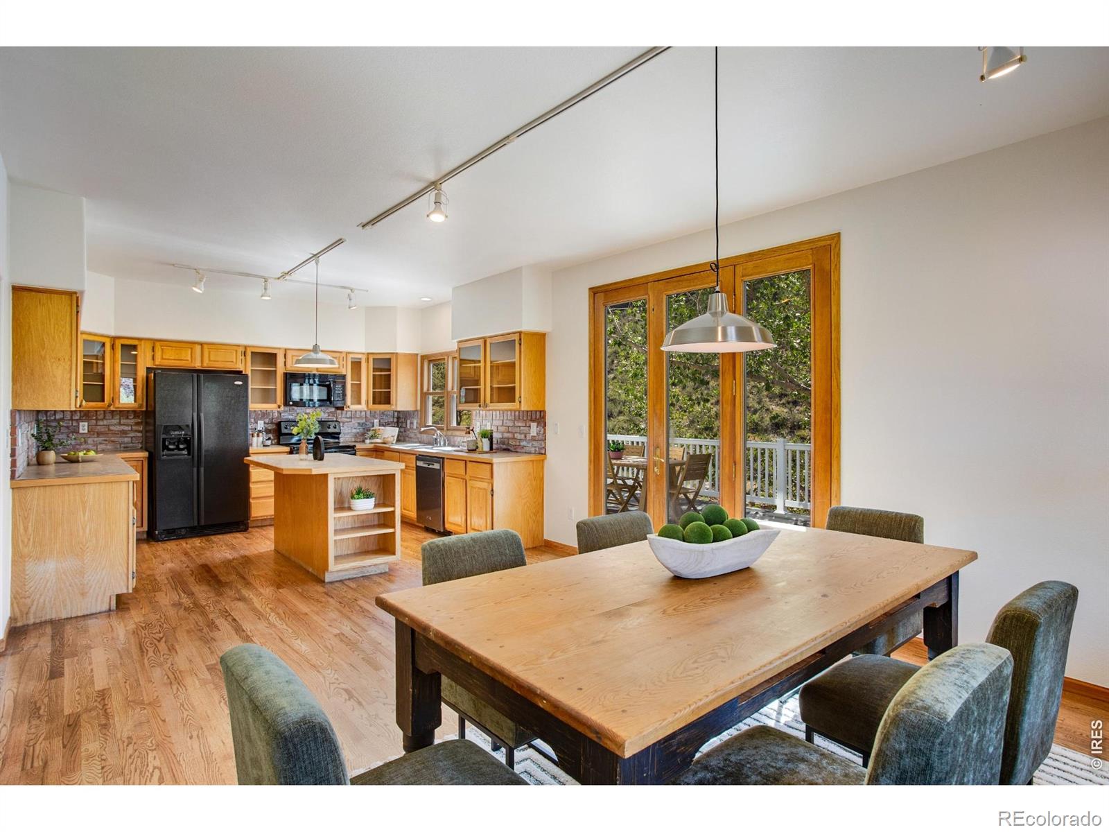 MLS #RECIR1065457 image #11