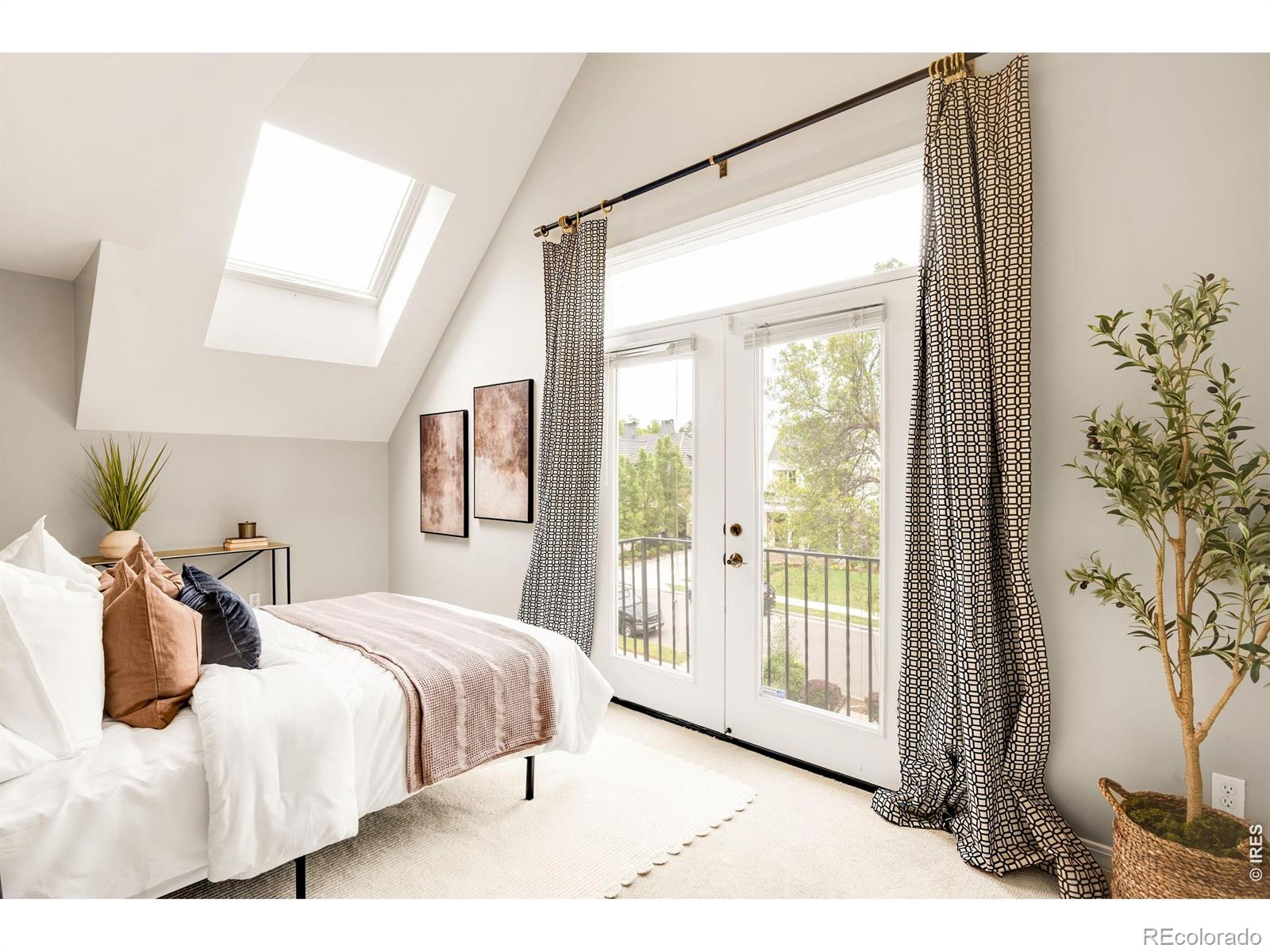 MLS #RECIR1066403 image #30