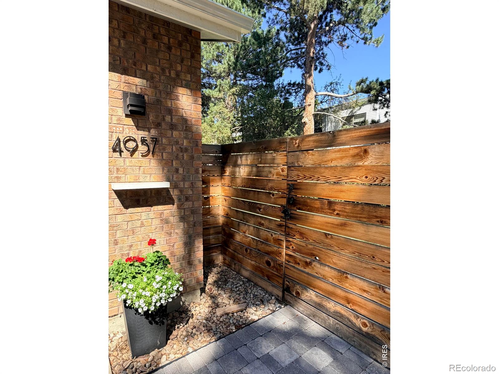 MLS #RECIR1067022 image #1