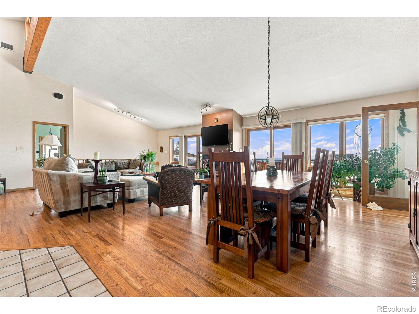 MLS #RECIR1067515 image #3