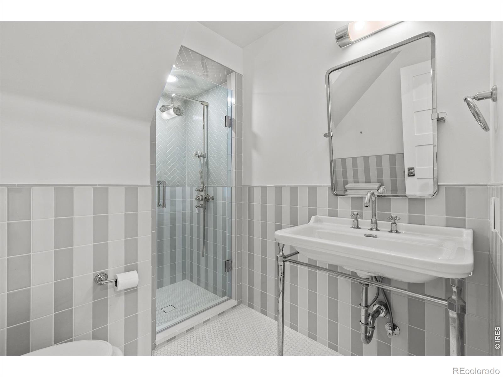 MLS #RECIR1067535 image #12
