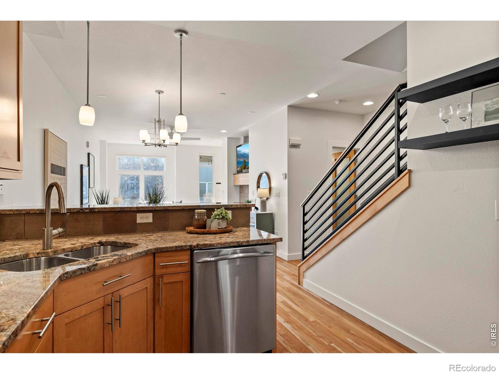 MLS #RECIR1067686 image #18