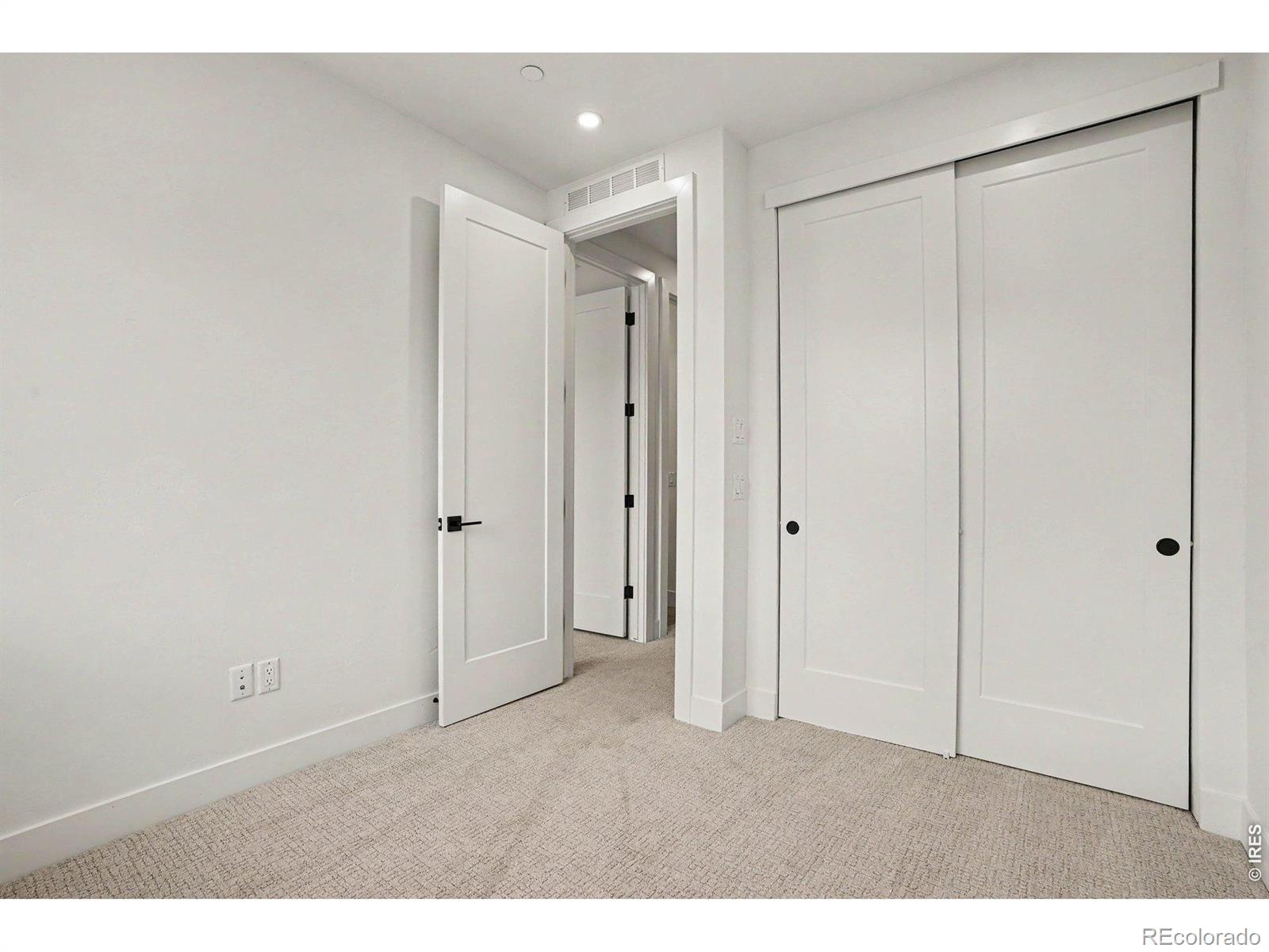 MLS #RECIR1067690 image #13
