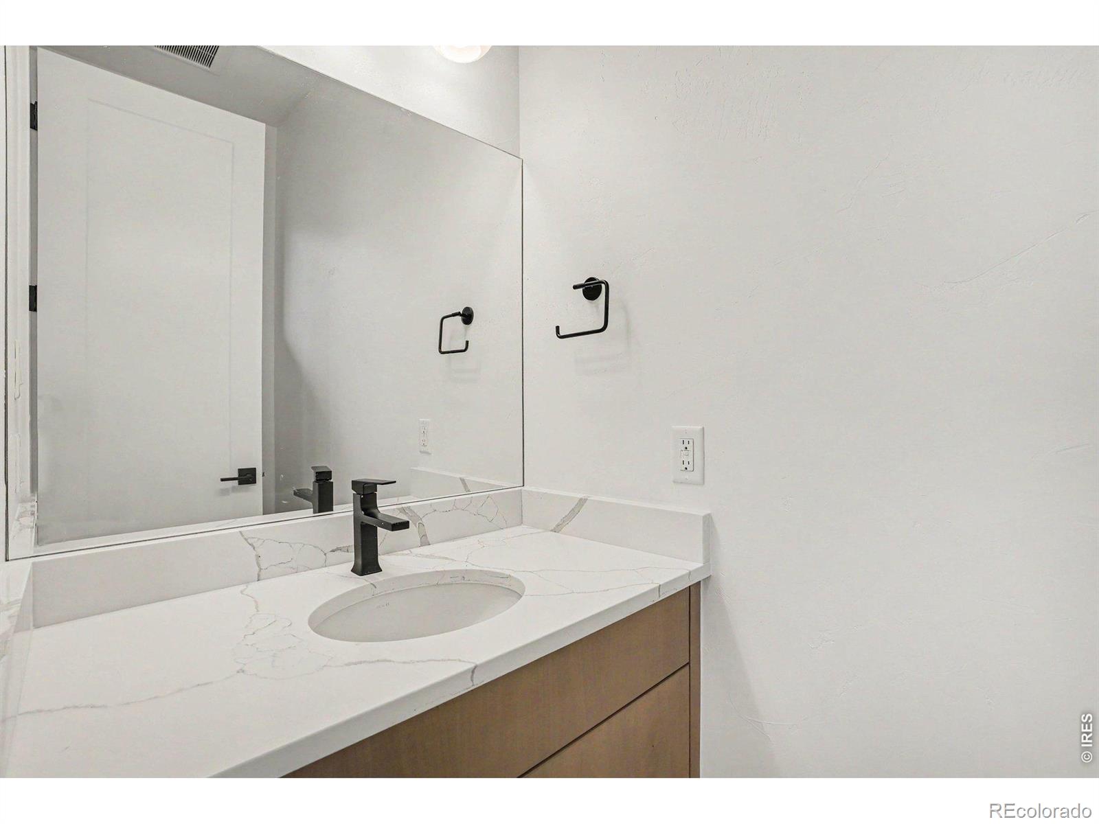 MLS #RECIR1067690 image #5