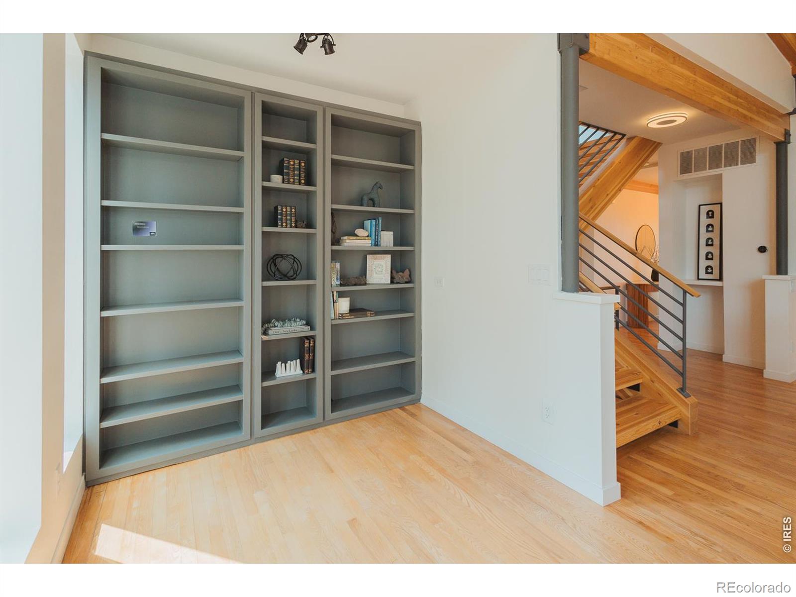 MLS #RECIR1067705 image #25