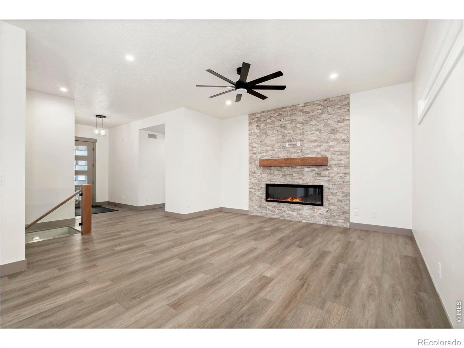 MLS #RECIR1067941 image #2