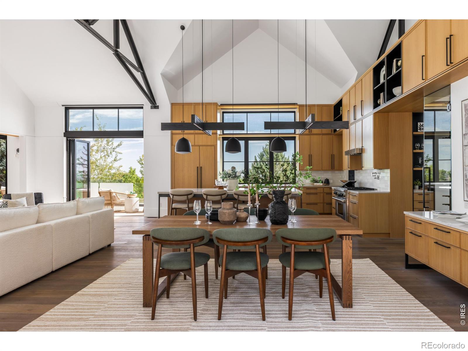 MLS #RECIR1067982 image #17