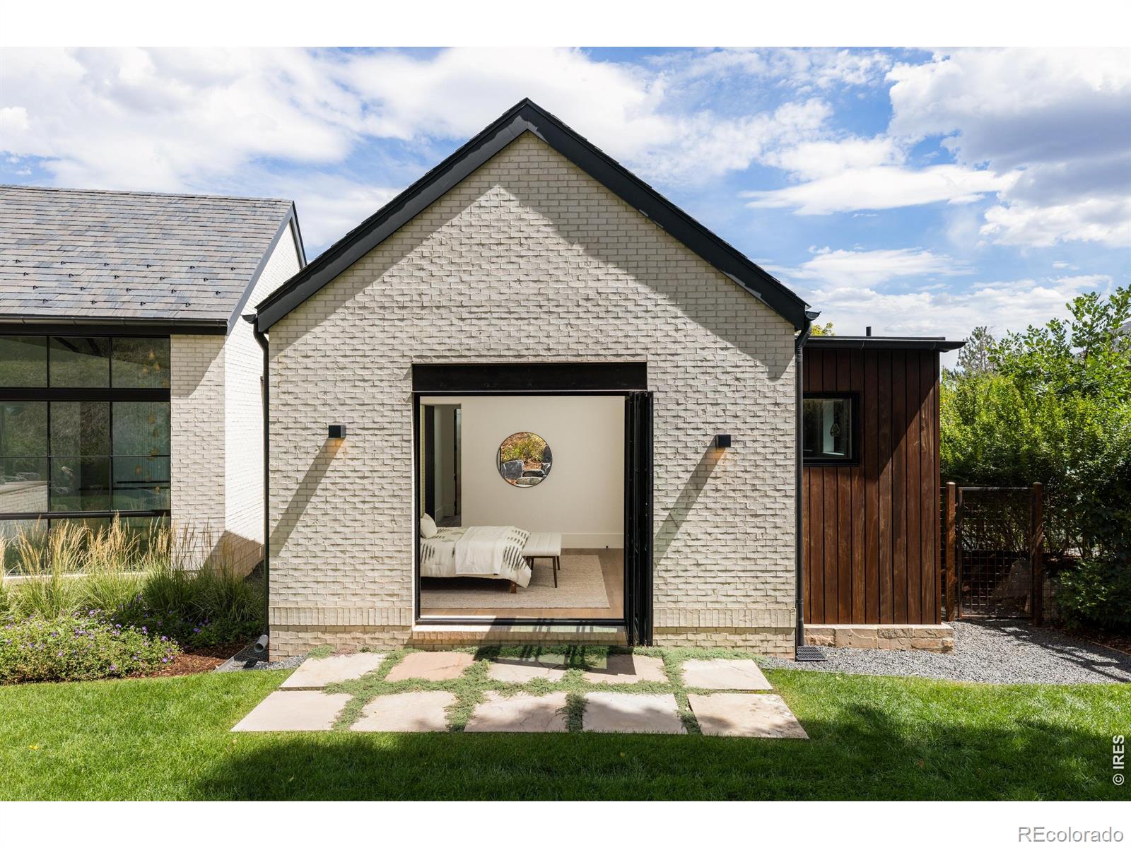 MLS #RECIR1067982 image #34