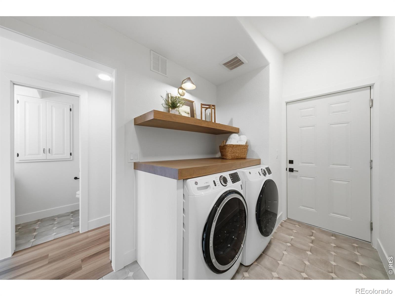 MLS #RECIR1068143 image #23