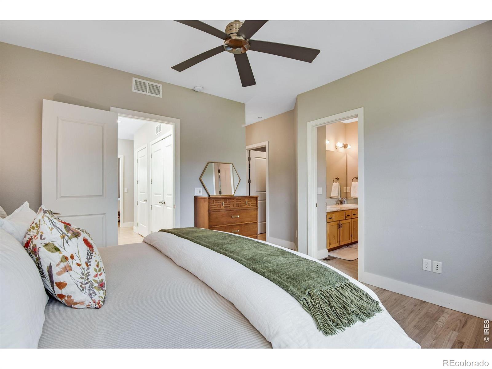 MLS #RECIR1068205 image #22