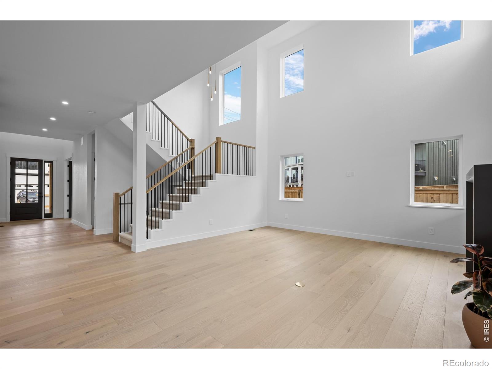 MLS #RECIR1068422 image #3