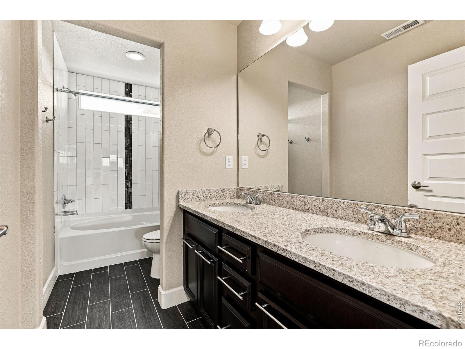 MLS #RECIR1068686 image #36
