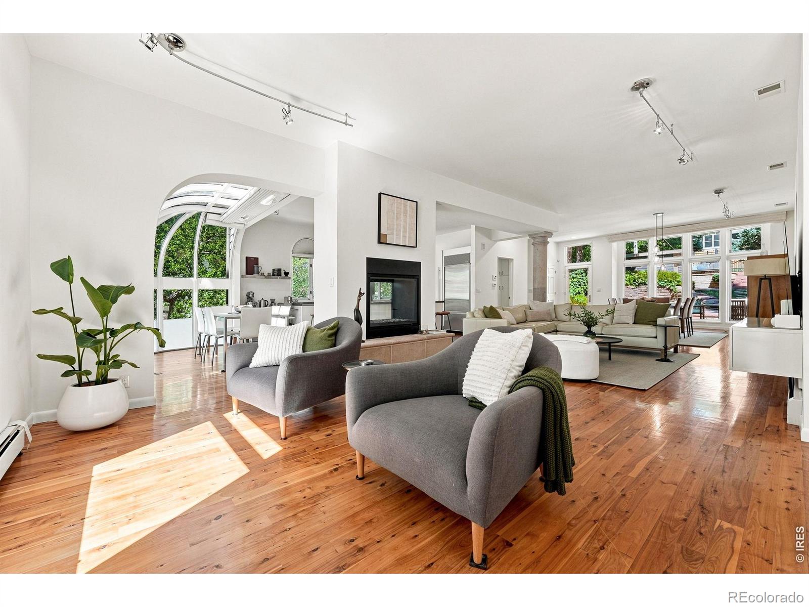 MLS #RECIR1069002 image #2