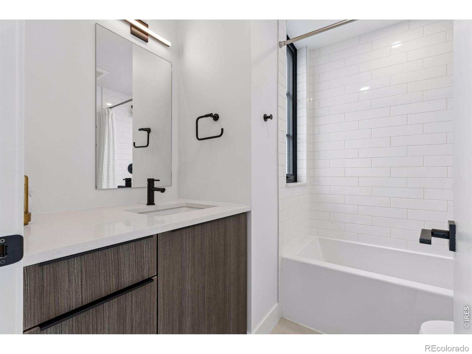 MLS #RECIR1069035 image #30
