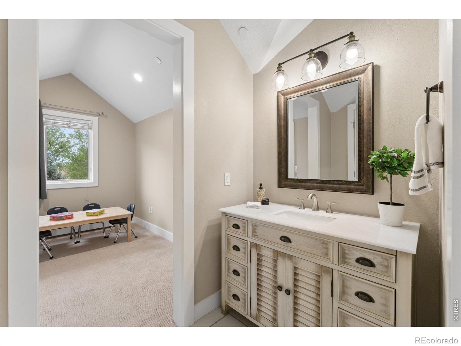 MLS #RECIR1069083 image #34